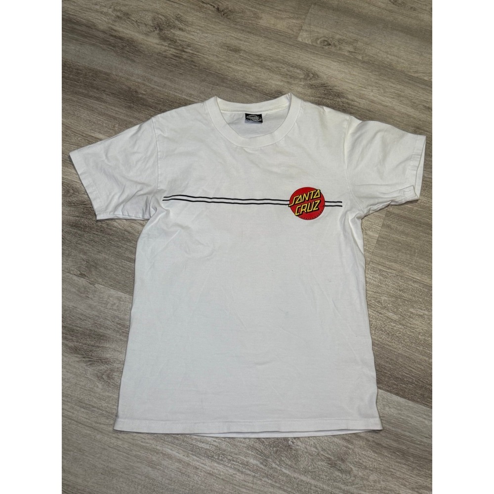 Santa Cruz tshirt size medium‎